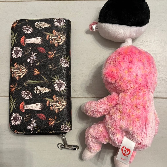 Beanie Baby, plushy, wallet - Picture 3 of 3